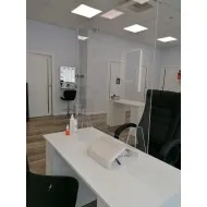 Прозрачный защитный экран для мастеров маникюра