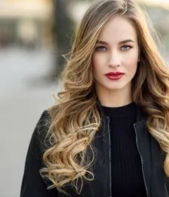 Косметика для волос